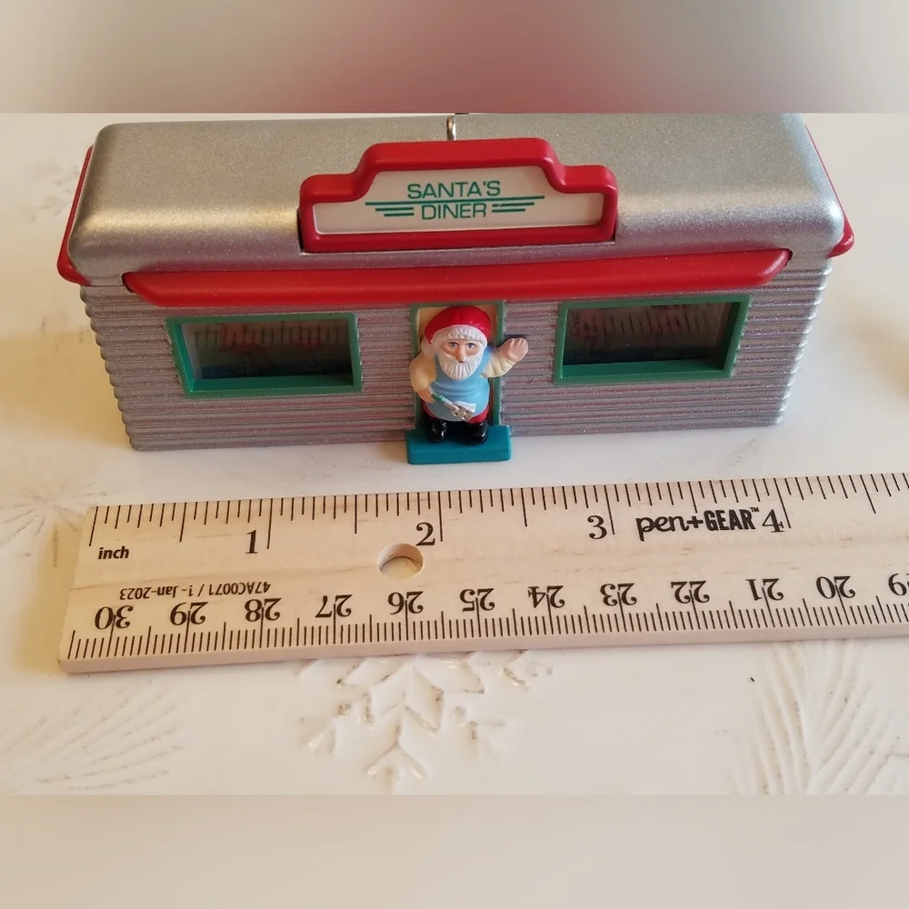 Santa's Diner 1995 Hanging Lighted Ornament Christmas Holiday